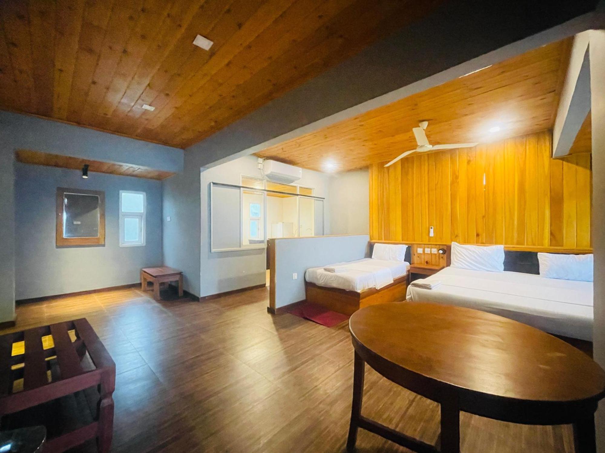 Suncoast Beach Hotel Мирисса Экстерьер фото