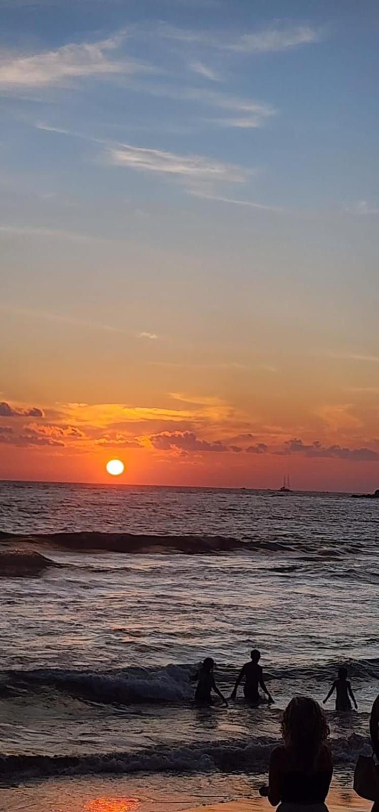 Suncoast Beach Hotel Мирисса Экстерьер фото